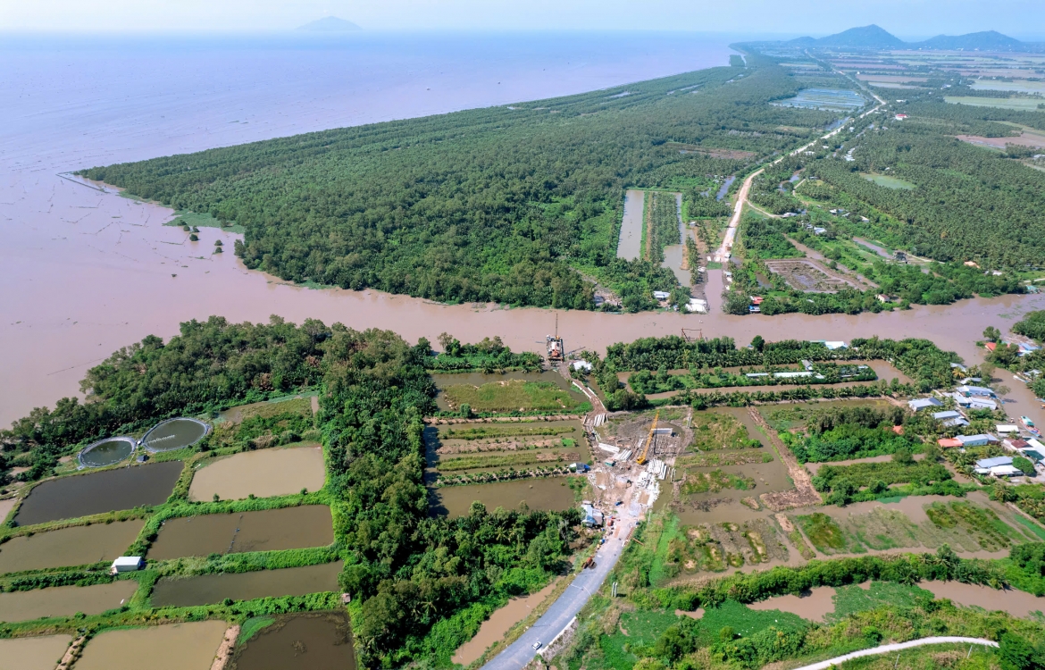  Dự án đầu tư xây dựng công trình đường ven biển từ Rạch Giá đi Hòn Đất đã tiết kiệm chi phí xây dựng, tư vấn và giải phóng mặt bằng 100 tỷ đồng