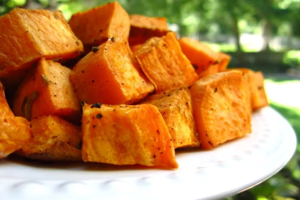 Khoai lang vừa dễ tìm lại cực tốt cho sức khỏe trong mùa đông. Ảnh: Shutter Stock