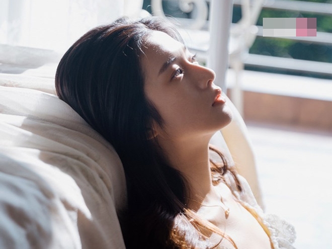 Tôi suy nghĩ mãi về những tin nhắn trong máy của chồng (Ảnh minh họa, nguồn: KT)