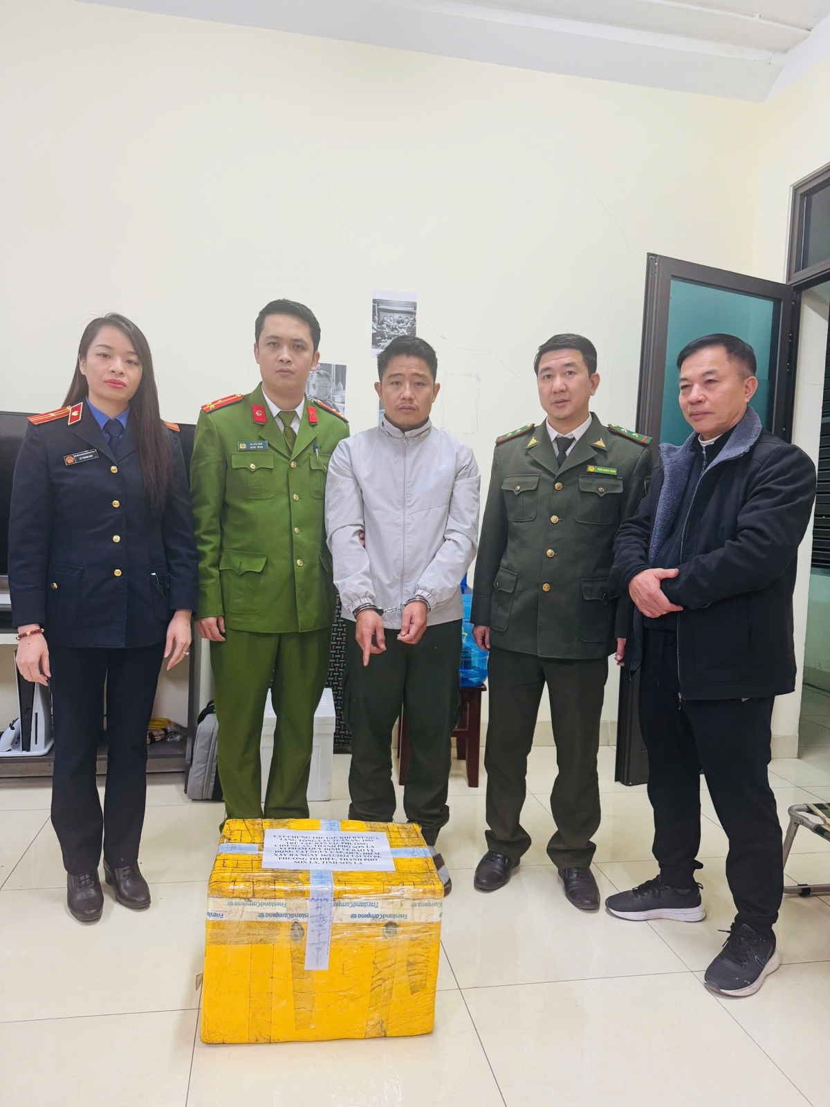 Công an thành phố Sơn La tạm giữ hình sự đối tượng buôn bán động vật nguy cấp, quý hiếm