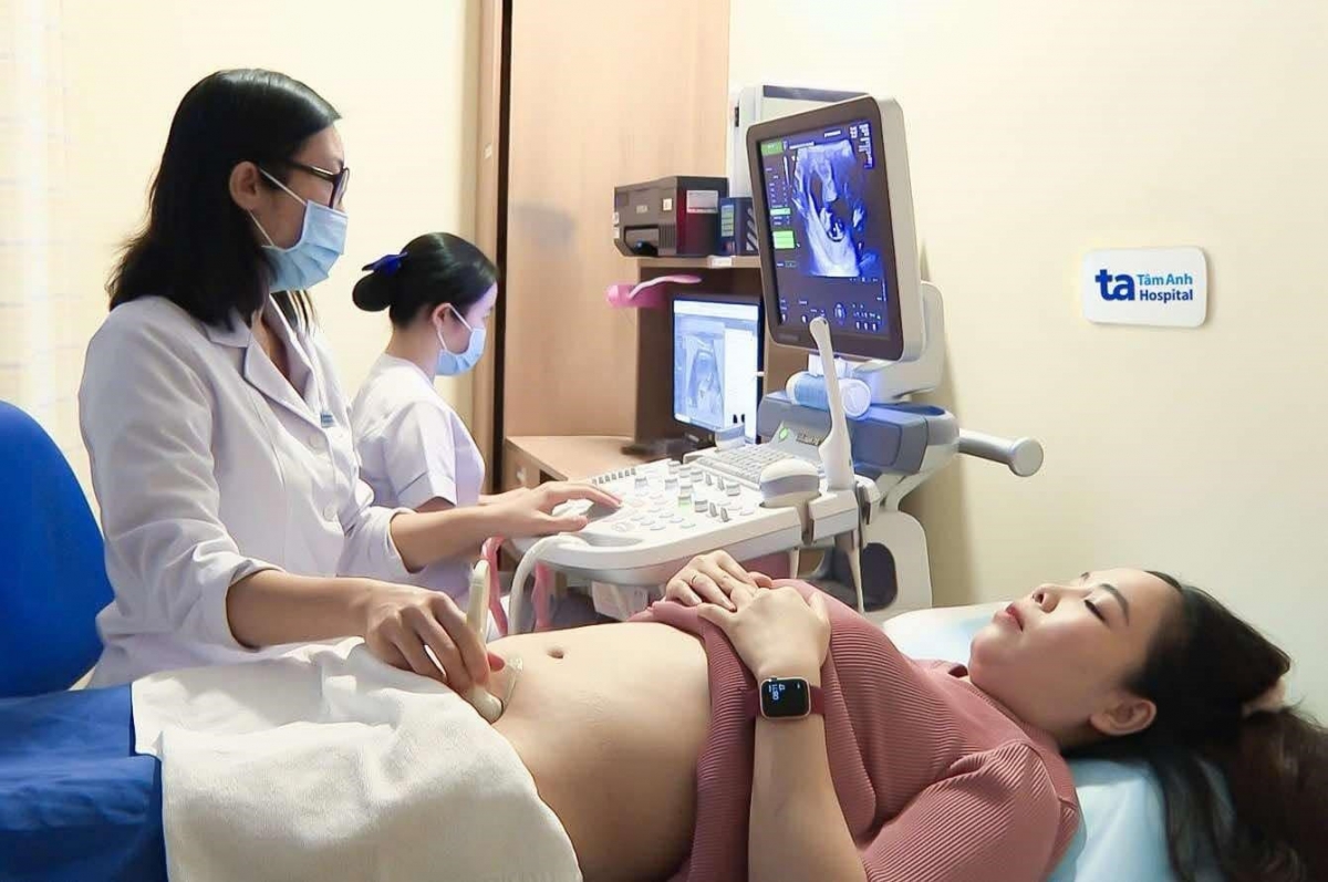 Một thai phụ khám thai định kỳ tại Bệnh viện Đa khoa Tâm Anh - Quận 8. Ảnh: Phan Nhật