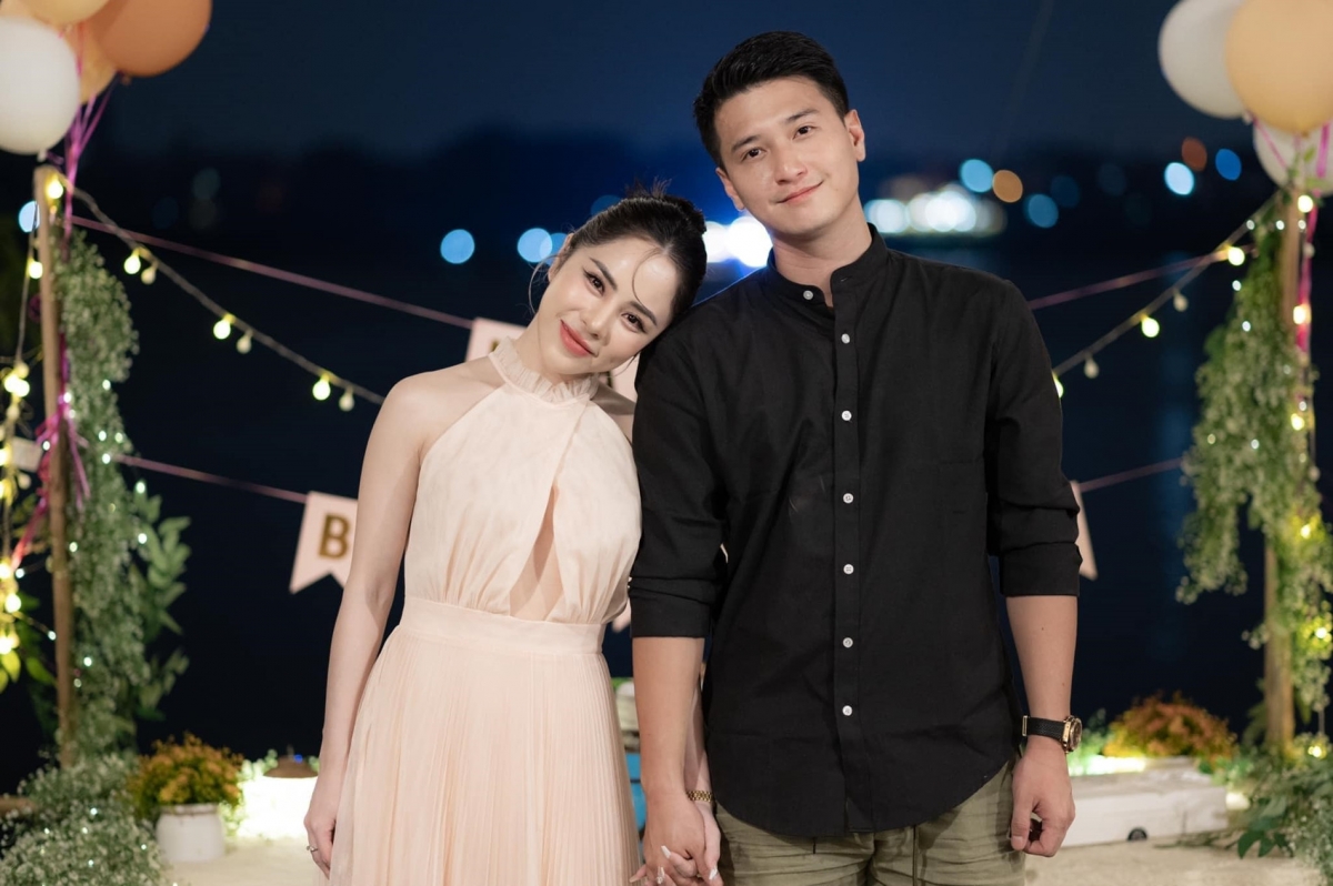 Huỳnh Anh và vợ - MC Bạch Lan Phương