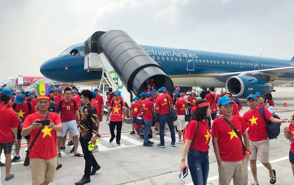 Vietnam Airlines sẽ đổi sang khai thác bằng máy bay thân rộng Airbus A350 và Boeing 787 thay thế cho máy bay thân hẹp Airbus A321 để đưa, đón đội tuyển, hành khách và người hâm mộ trong trận chung kết lượt về ASEAN CUP 2024.