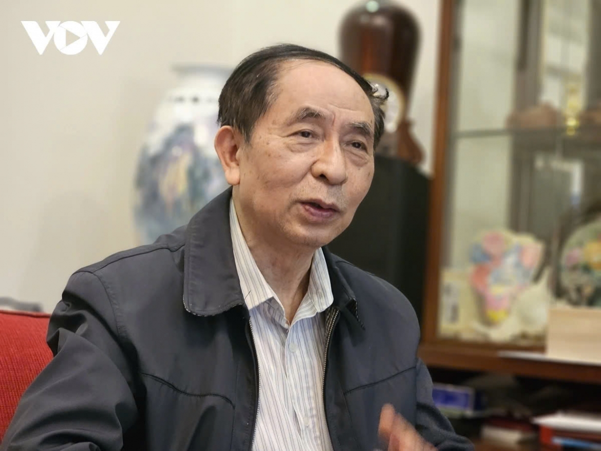 nhà ngoại giao Nguyễn Vinh Quang (nguyên Vụ trưởng Vụ Trung Quốc - Đông Bắc Á, Ban Đối ngoại Trung ương; Cố vấn cao cấp Trung tâm Nghiên cứu chiến lược và Phát triển quan hệ quốc tế - CSSD)
