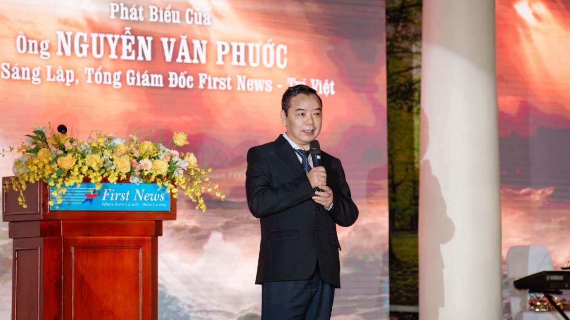 Ông Nguyễn Văn Phước, Tổng Giám đốc First News - Trí Việt chia sẻ tại buổi lễ kỷ niệm 30 năm thành lập của công ty tối 27/12.