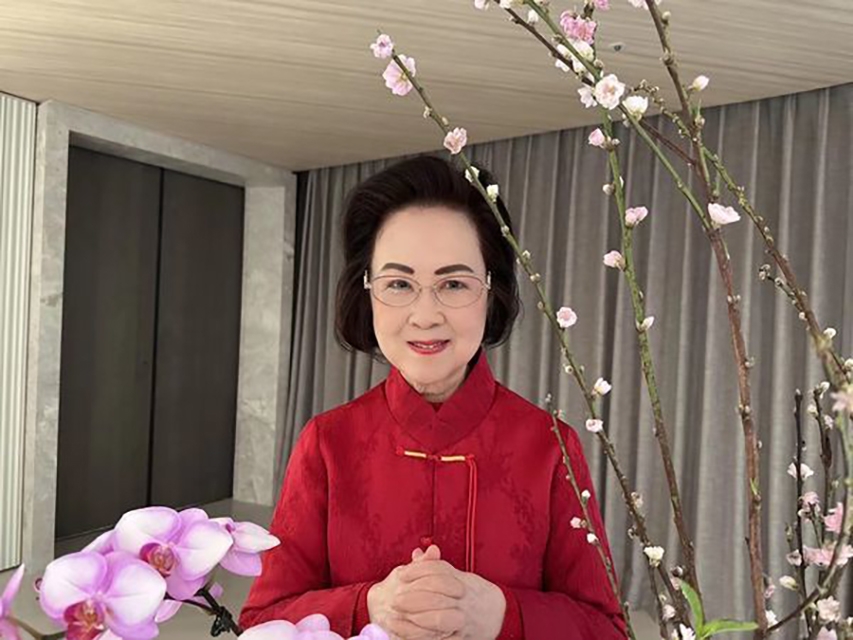Nhà văn Quỳnh Dao
