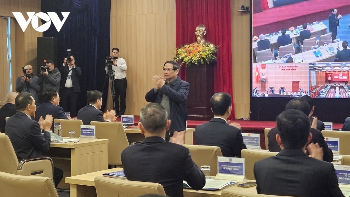 Thủ tướng Phạm Minh Chính dự Hội nghị Tổng kết công tác đầu tư xây dựng
Dự án đường dây 500kV mạch 3
