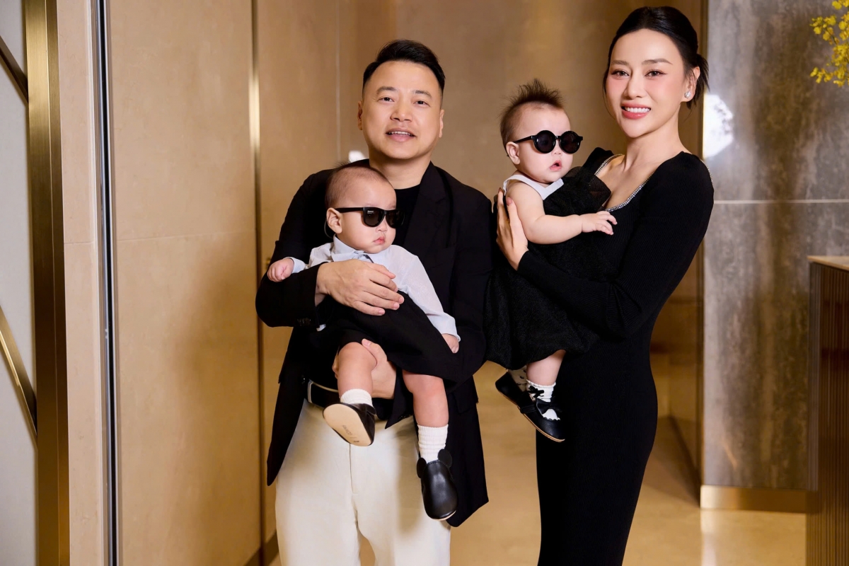Từ khi bầu bí đến lúc làm mẹ bỉm sữa, Phương Oanh luôn nhận sự quan tâm lớn từ công chúng. Bắt đầu phát triển kênh vlog nấu ăn khi mang thai, diễn viên truyền cảm hứng chăm sóc gia đình, vun đắp tình thân qua những bữa cơm nhà. Cô được xem là hình mẫu phụ nữ hiện đại khi vừa có sự nghiệp riêng, chu toàn việc nhà vừa không quên chăm sóc bản thân, giữ gìn nhan sắc.