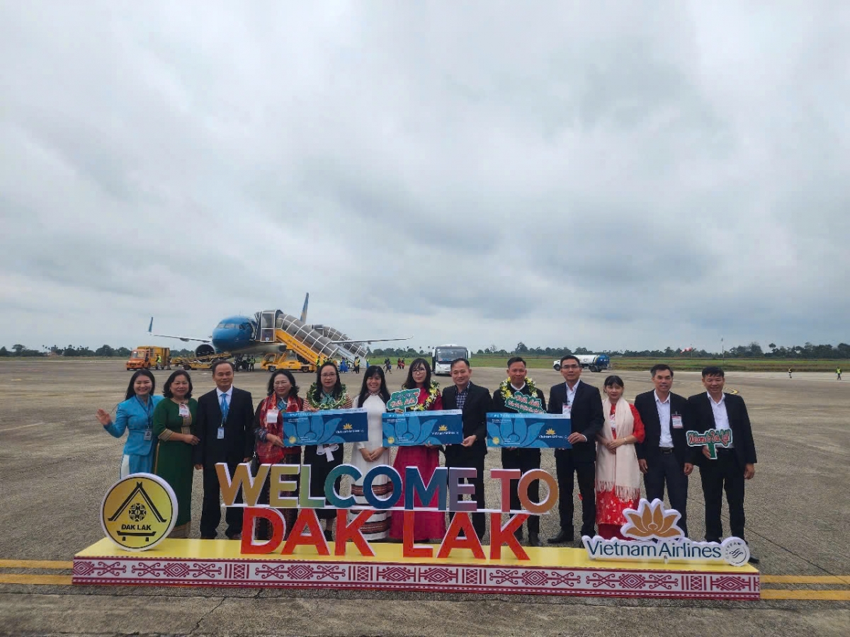 Tỉnh Đak Lak chào đón những du khách đầu tiên trong Tết Dương lịch 2025