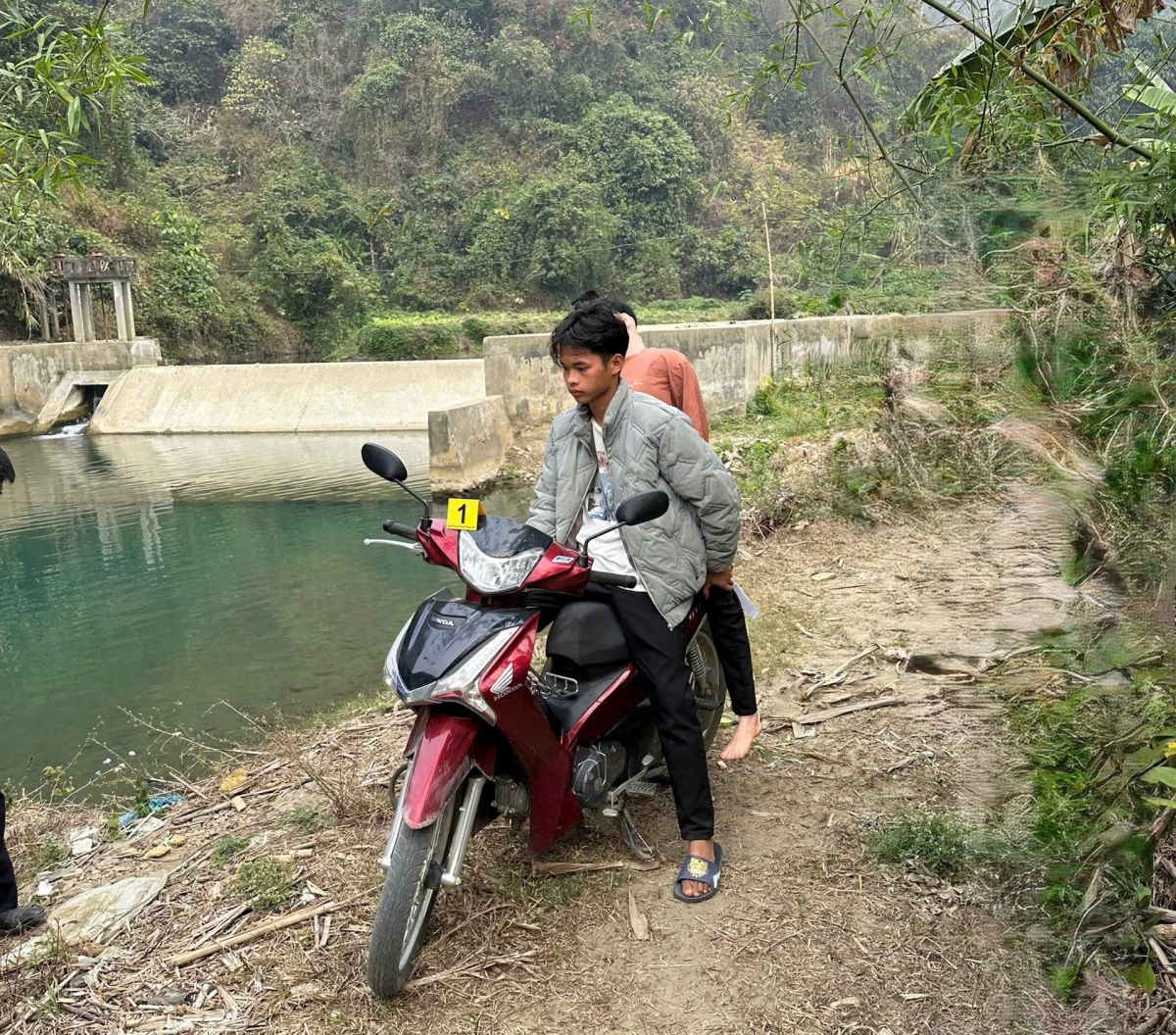 Đối tượng Hoàng Á Thành diễn tả lại quá trình đưa nạn nhân đến địa điểm xâm hại