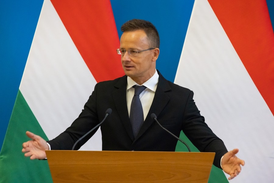 Bộ trưởng Bộ Ngoại giao và Thương mại Hungary Peter Szijjarto phát biểu trong một sự kiện báo chí tại Budapest, Hungary (Ảnh-english.news.cn)