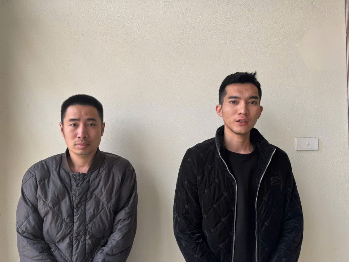 Đối tượng Mai Nhữ Minh (trái) và Phan Văn Hiệp