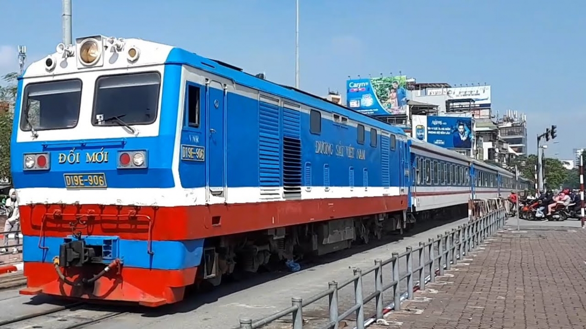 Thủ tướng Chính phủ Phạm Minh Chính nhiều làn khẳng định, đầu tư đường sắt tốc độ cao Bắc – Nam là yêu cầu khách quan, lựa chọn mang tính chiến lược.