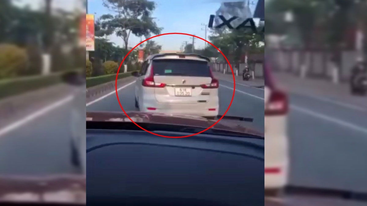 Đối tượng Dũng lạng lách, đánh võng trước đầu xe taxi (Ảnh: CA)