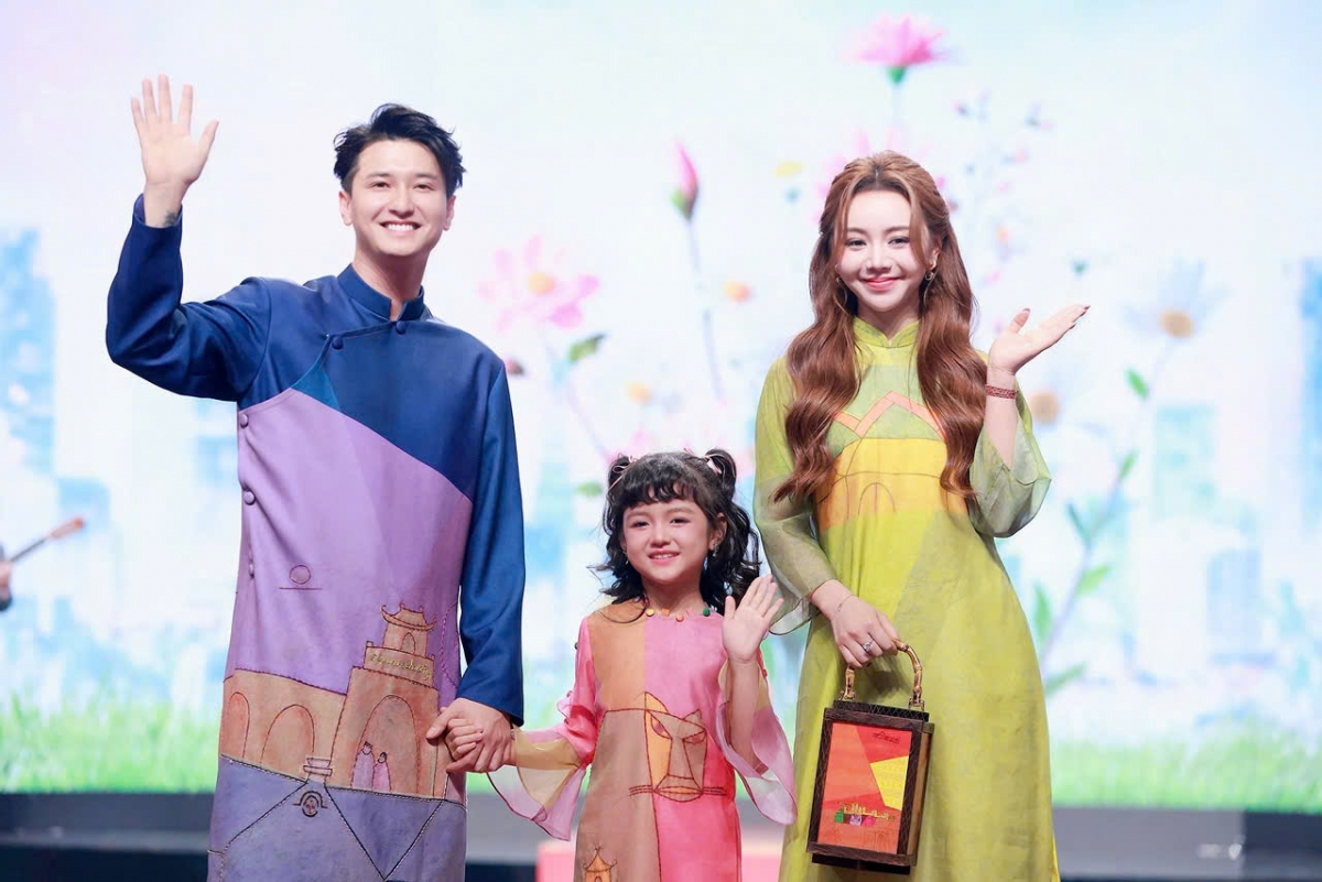 Huỳnh Anh, Quỳnh Kool và bé An Nhiên trong Gala "Tết Hà Nội trong mắt ta"