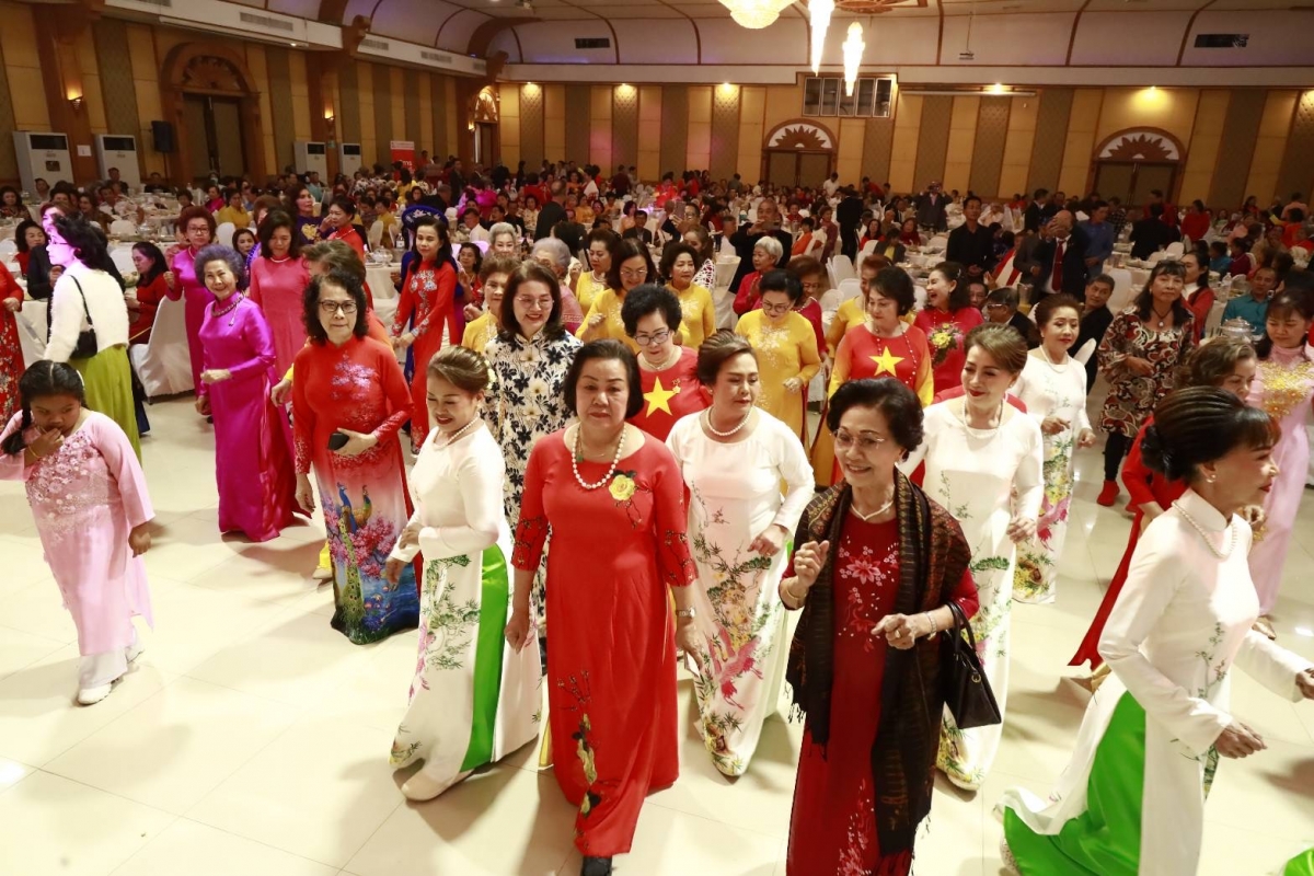 Quang cảnh buổi giao lưu.