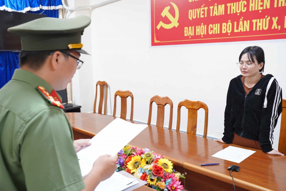 Xuyến bị Cơ quan An ninh điều tra Công an tỉnh Cà Mau bắt tại Bạc Liêu