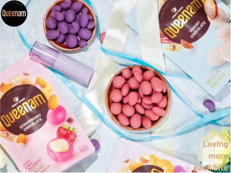 Queenam Chocolate Với mong muốn "Trao gửi yêu thương qua từng miếng sô cô la ngọt ngào - Bởi yêu thương là trao đi sự ngọt ngào". Ảnh: Queenam
