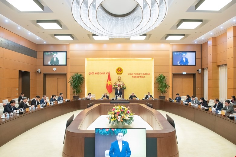 Phiên họp 41 của Ủy ban Thường vụ Quốc hội
