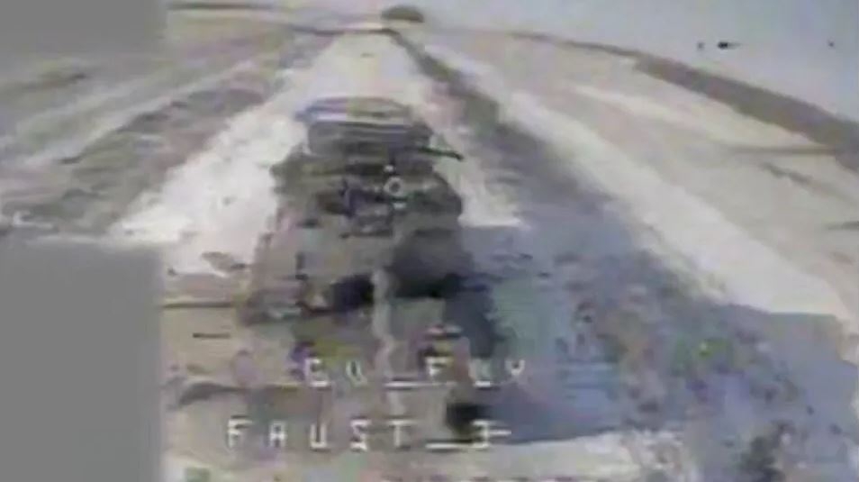 Xe tăng M-1 trước khi bị UAV tấn công. Ảnh: Lực lượng đặc nhiệm Ukraine