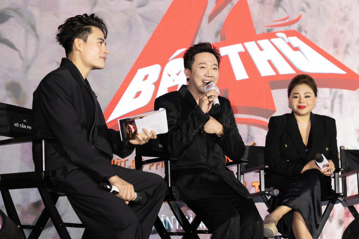 Lê Giang và Trấn Thành có mối quan hệ thân thiết trong công việc và ngoài đời