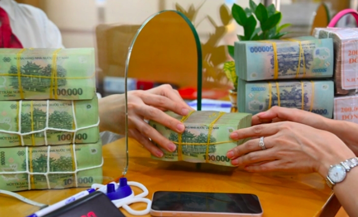 Đánh thuế tiền lãi tiết kiệm là không hợp lý