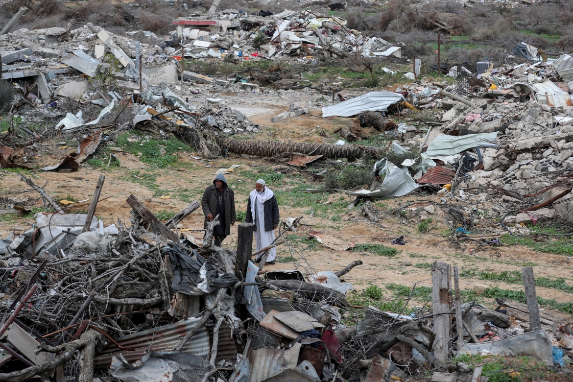 Cảnh tượng đổ nát ở Gaza. Ảnh: Reuters