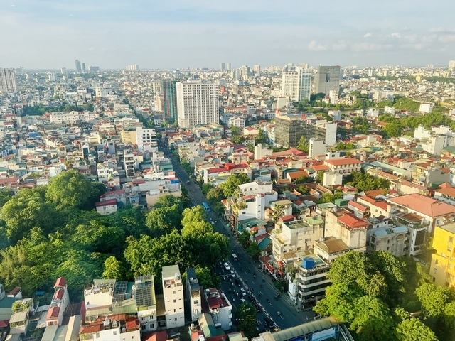 Đề xuất đánh thuế mua bán nhà đất theo thời gian sở hữu (Ảnh minh họa: KT)