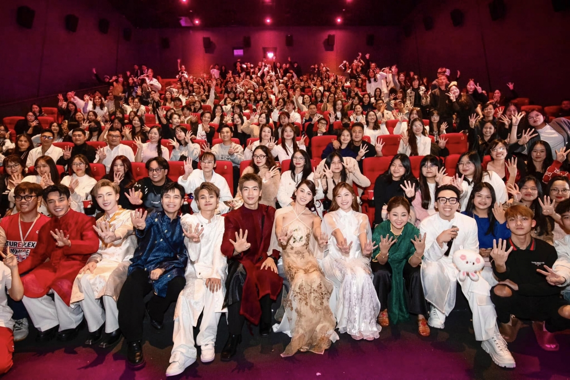 Theo số liệu của Box Office Vietnam (tính đến 8h ngày 9/2), doanh thu của bộ phim "Bộ tứ báo thủ" đã vượt mốc hơn 287 tỷ đồng.