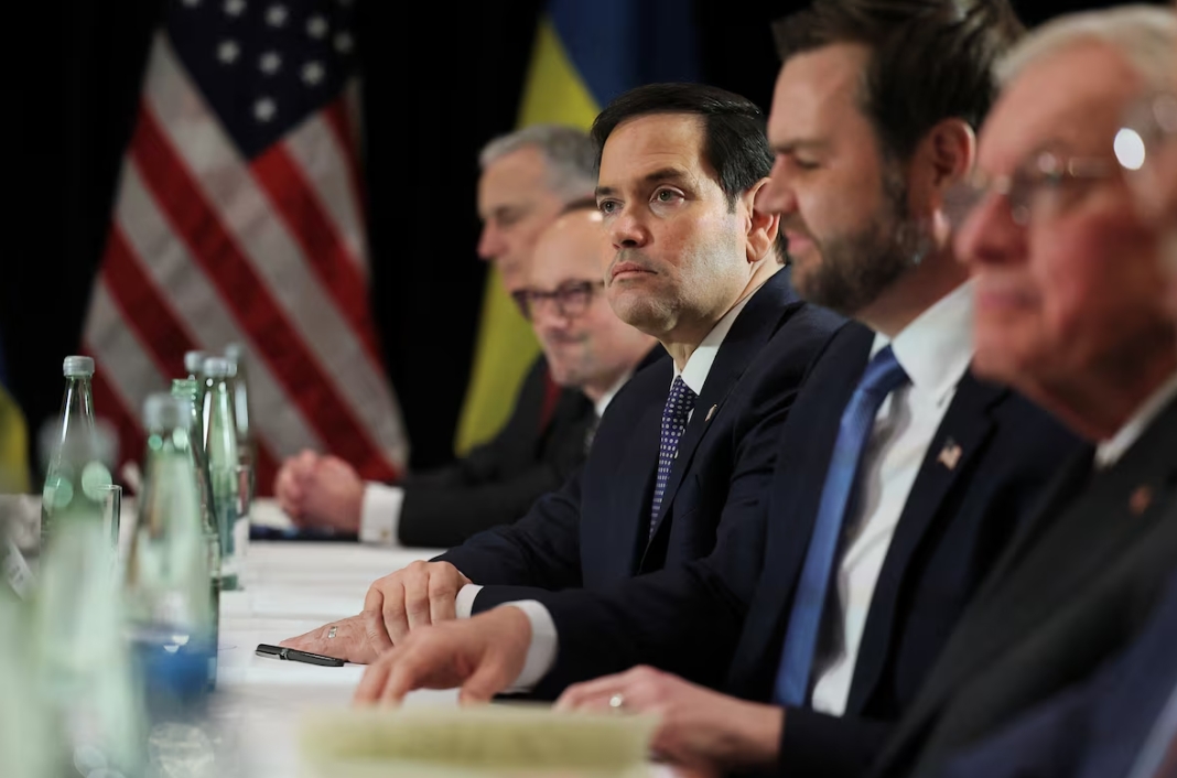 Ngoại trưởng Mỹ Marco Rubio và Phó Tổng thống JD Vance dự Hội nghị An ninh Munich ngày 14/2. Ảnh: Reuters