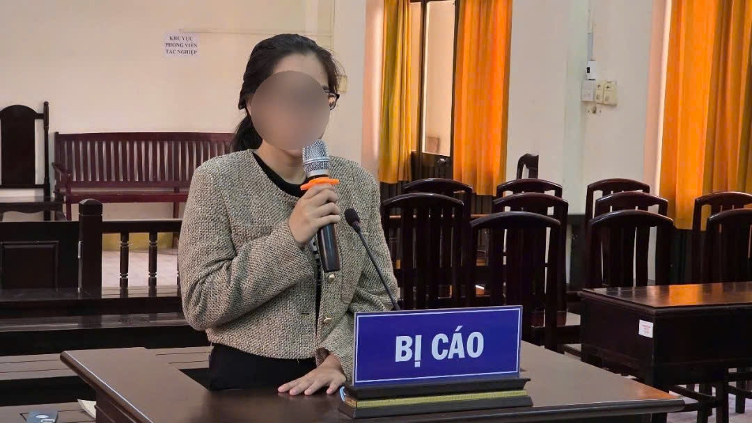 Bị cáo Trần Bảo Ngọc tại toà