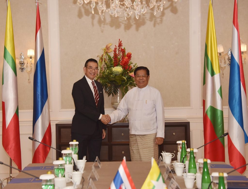 Ngoại trưởng Thái Lan Maris hội đàm với Phó Thủ tướng, Ngoại trưởng Myanmar U Than Swe. Ảnh: Global New Light of Myanmar