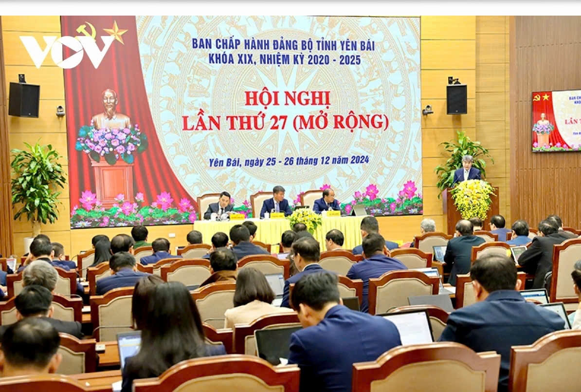 Hội nghị lần thứ 27 của Ban Chấp hành Đảng bộ tỉnh Yên Bái cuối năm 2024 đã dành nhiều thời gian cho nội dung sắp xếp, tinh gọn bộ máy