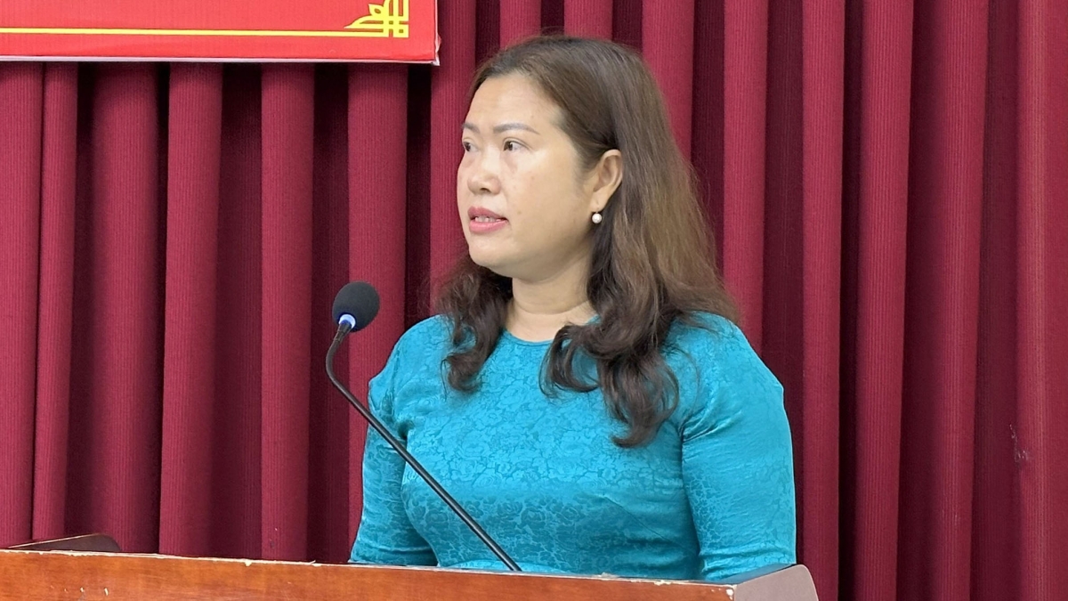 Bà Nguyễn Thị Ngọc Điệp, Phó Chủ tịch UBND thành phố Cần Thơ phát biểu