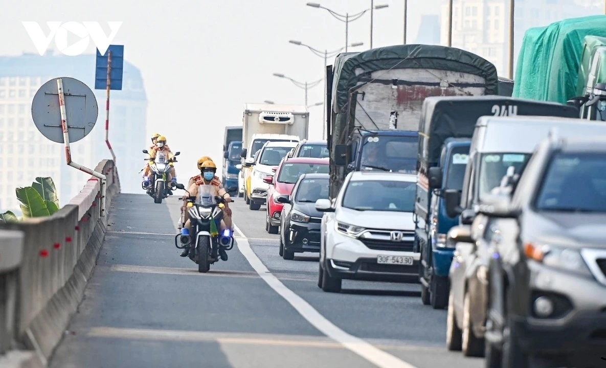 Theo chuyên gia, có nhiều nguyên nhân, có nhiều giải pháp nhưng khái quát chung lại có thể thấy khi Nghị định 168 được triển khai đã tạo ra sự thay đổi rất lớn trong nhận thức và hành vi của người tham gia giao thông.