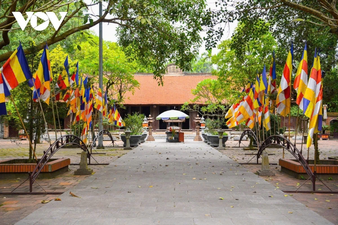 Chùa Vĩnh Nghiêm có 5 tổ hợp chính là Tam Quan, Tam Bảo, Nhà Tổ đệ nhất, Gác chuông và Nhà Tổ đệ nhị