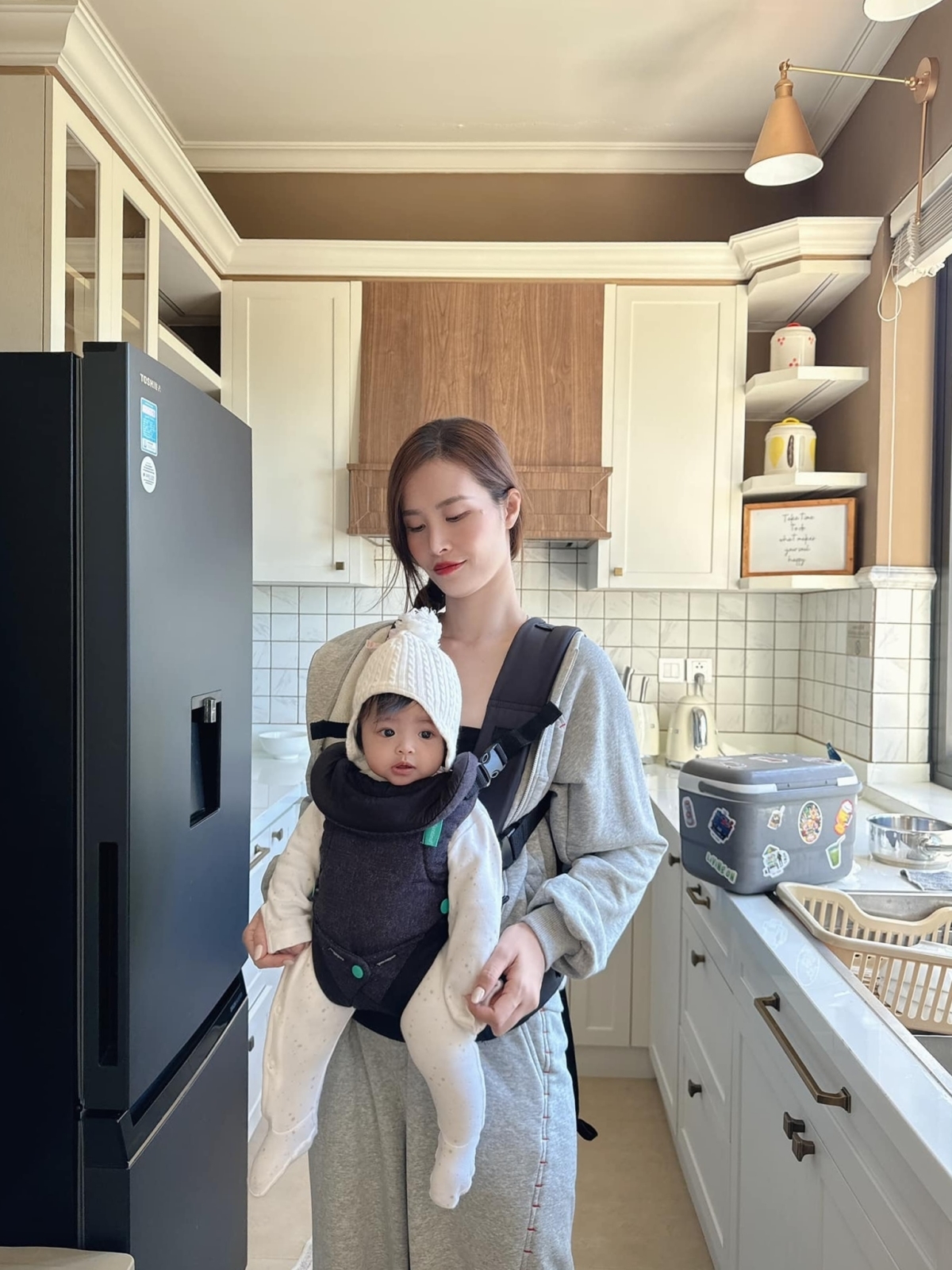 Sau những ngày quây quần đón Tết cùng người thân ở TP HCM, Đông Nhi - Ông Cao Thắng đưa các con lên Đà Lạt du xuân, bắt đầu chuyến nghỉ dưỡng đầu tiên của năm mới.