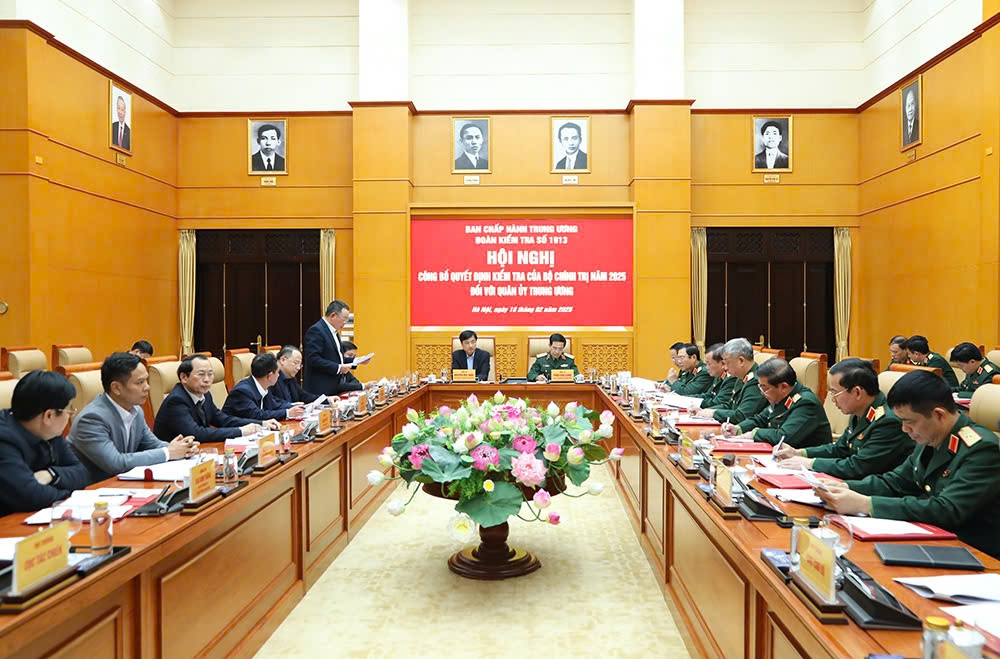 Các đại biểu dự hội nghị. Ảnh Nguyên Hải.