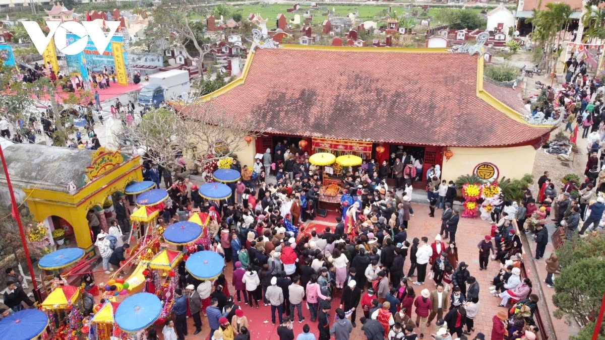 Các lễ hội đầu xuân tụ tập đông người nhưng cũng tiềm ẩn nguy cơ mất an ninh, trật tự. (Ảnh minh hoạ)