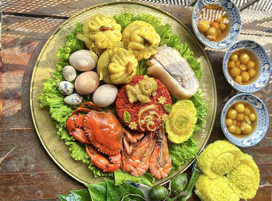 Trong mâm cúng ngày vía thần Tài thường có bộ Tam sên. (Ảnh: Loan Trần)