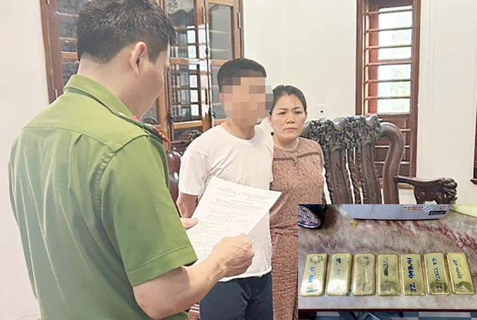 Nguyễn Thị Hoá (áo nâu bên phải) và tang vật trong vụ việc