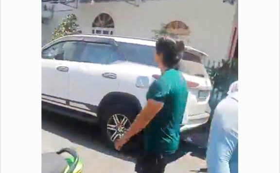 Nhiều trang mạng đưa tin "bắt cóc 2 cô gái" là sai