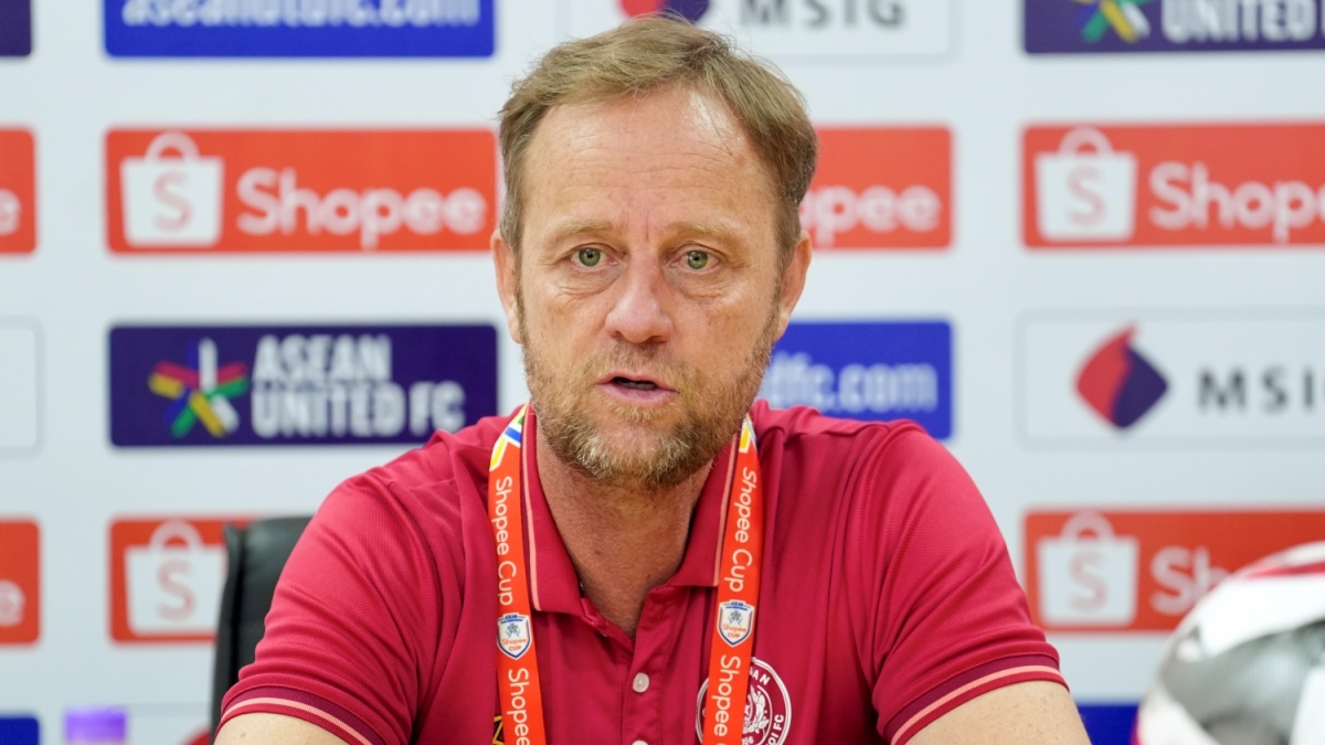 HLV Polking vẫn còn hợp đồng với CLB CAHN.