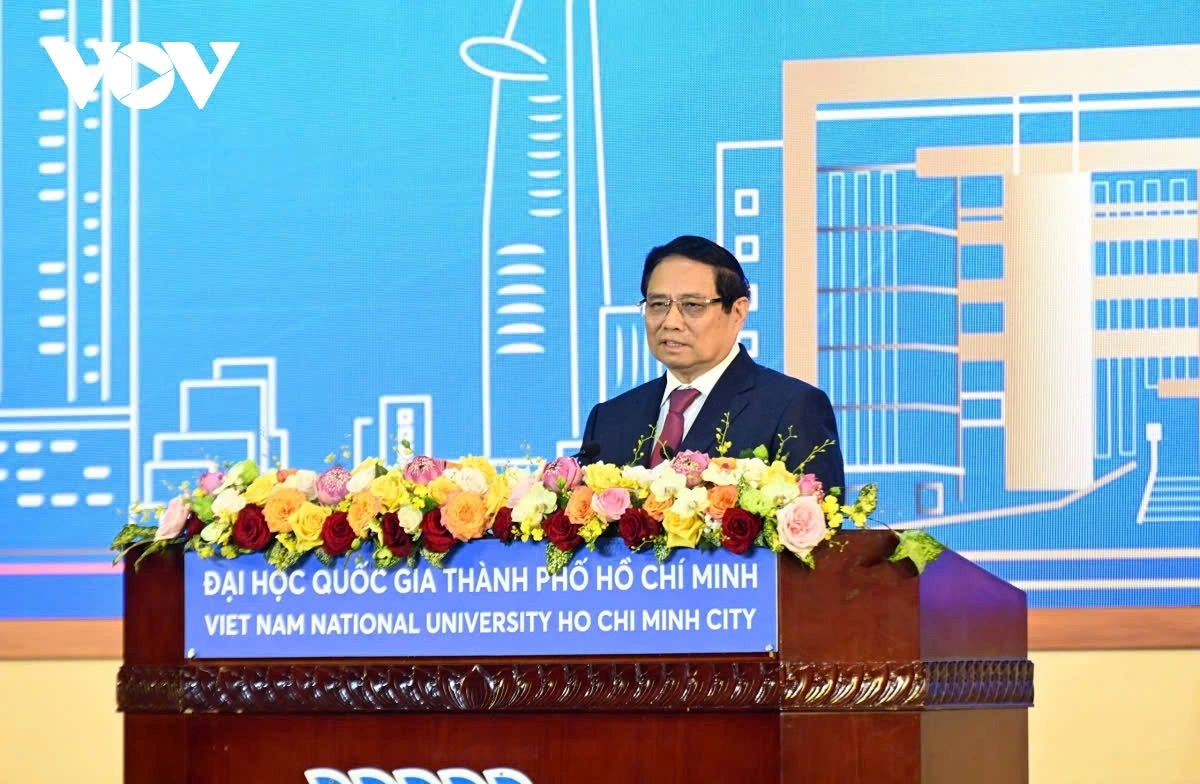 Prime Minister Pham Minh Chinh speaks at a ceremony marking 30 years of Vietnam National University - Ho Chi Minh City