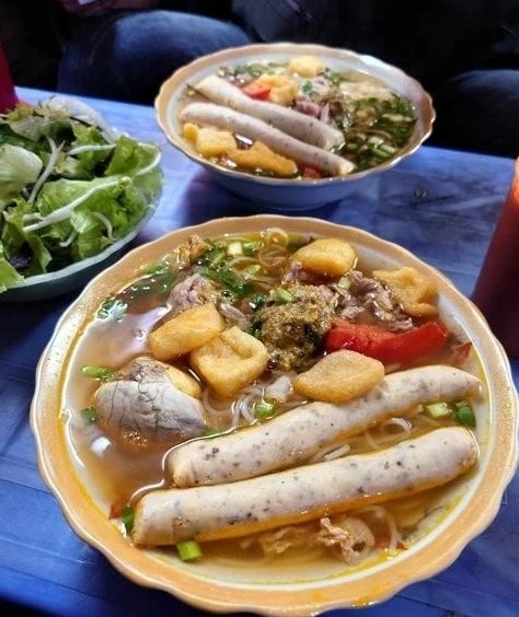 Bát bún riêu giá 400.000 đồng mà khách hàng đã trải nghiệm