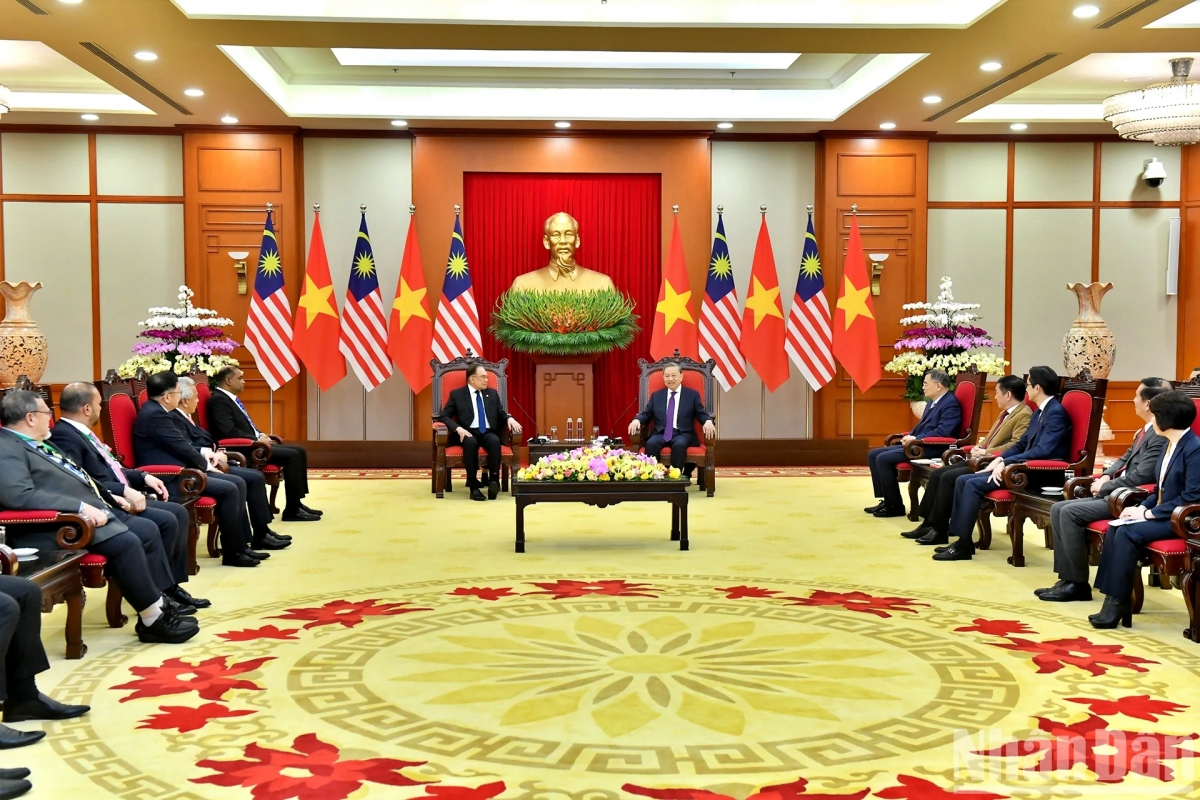 Tổng Bí thư Tô Lâm tiếp Thủ tướng Malaysia Anwar Ibrahim (Ảnh: Nhân Dân).