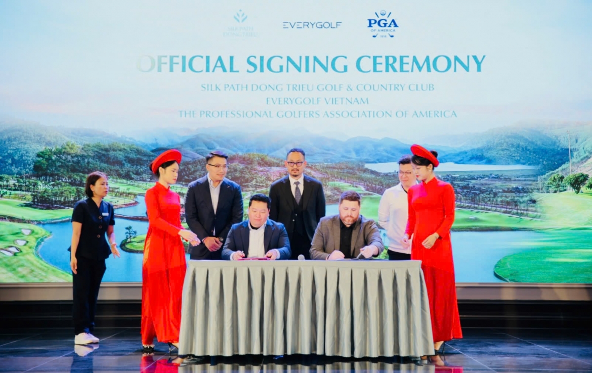 Lễ ký kết hợp tác giữa Trung tâm đào tạo golf Việt Nam (Every Golf Việt Nam), Silk Path Dong Trieu và Hiệp hội golf chuyên nghiệp của Mỹ (PGA of America)