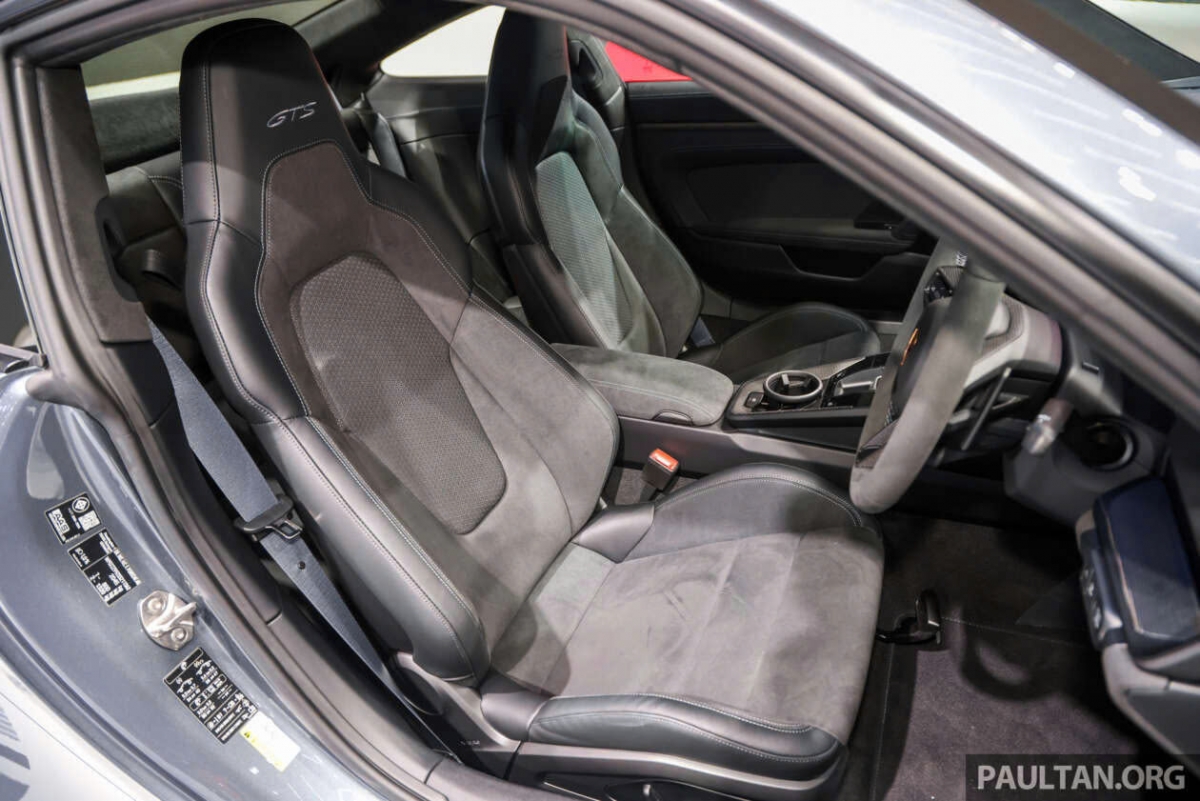 Porsche 911 Carrera GTS facelift