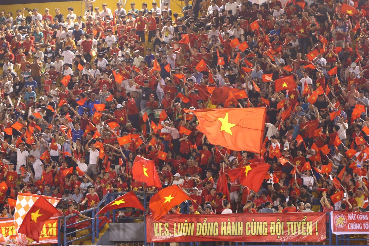 Sân Gò Đậu, Bình Dương mở hội sau bàn mở tỷ số của Châu Ngọc Quang (Ảnh: Đức Minh)