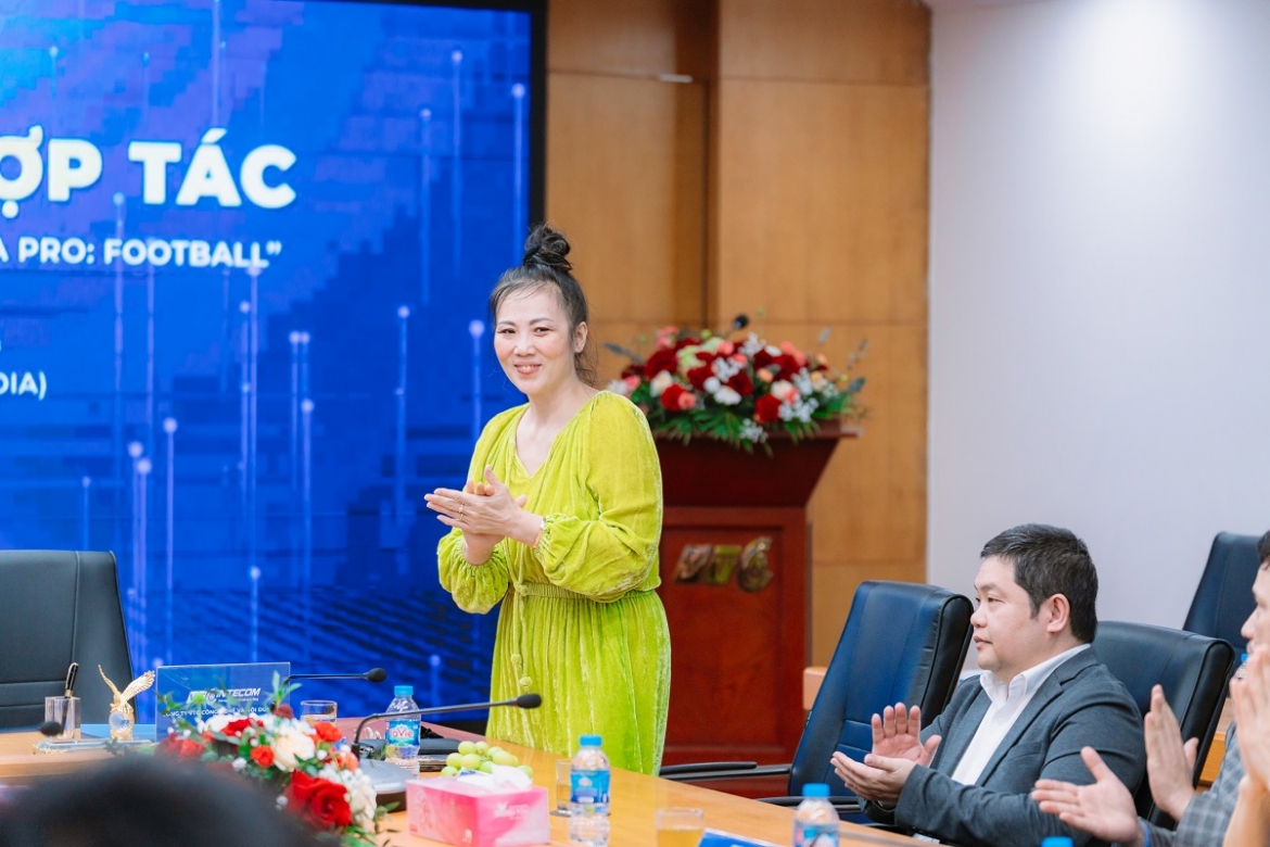 Bà Lê Việt Thương Huyền, Ủy viên HĐTV TCT VTC kiêm Giám đốc Công ty VTC Intecom.